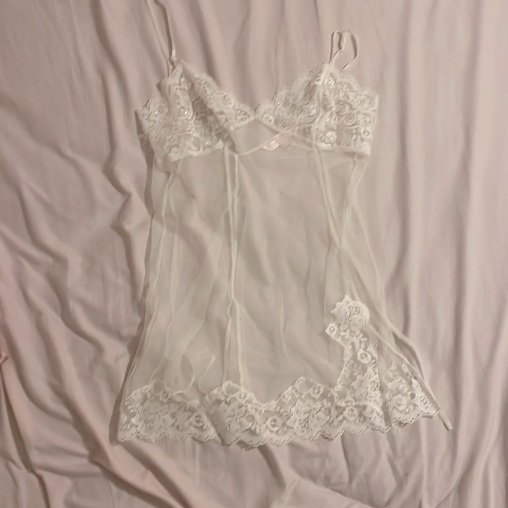 (S) VINTAGE VICTORIA'S SECRET LACE MESH LINGERIE SLIT NIGHTGOWN WITH BEADING